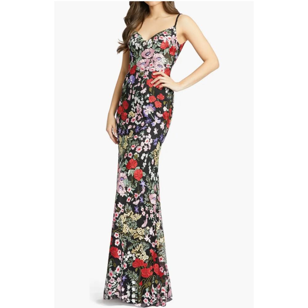 Mac Duggal Floral Embroidered Lace Sweetheart Neck Formal Gown Size 8 NWT